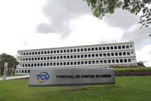Fachada do prédio do Tribunal de Contas da União (TCU) em Brasília